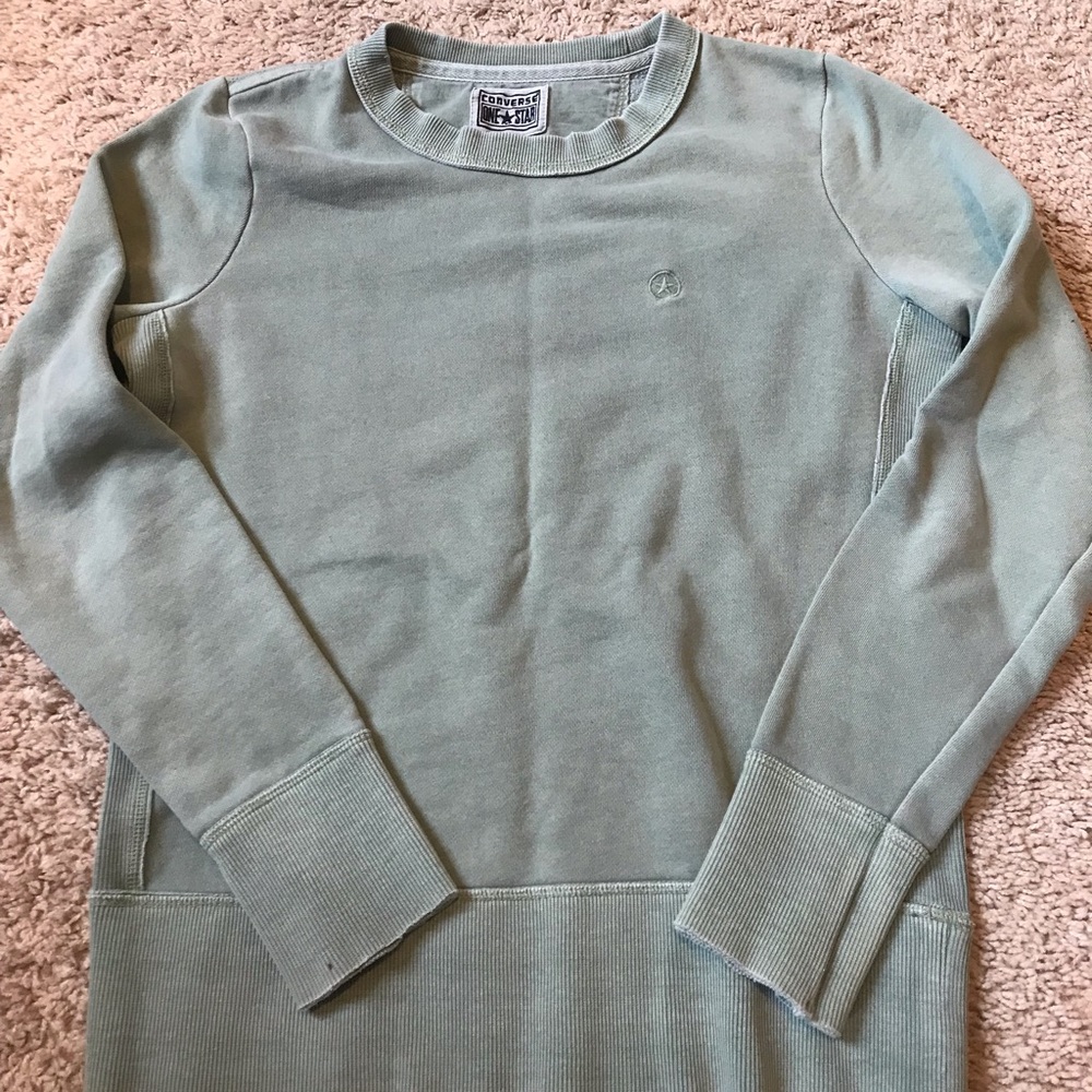 GUC women’s Converse sweatshirt. Light green color